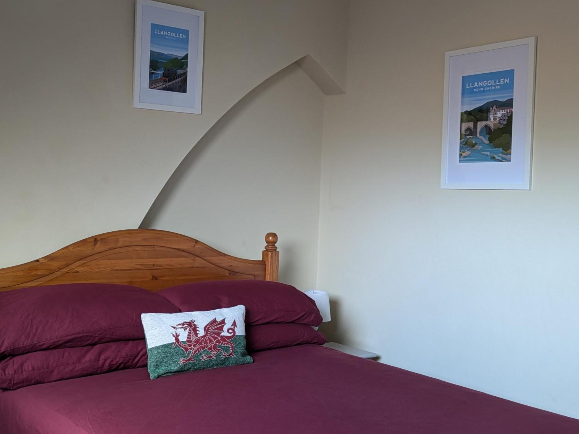 Llangollen Hostel Guest Rooms - No Dormitories - Self Catering Pokoj fotografie