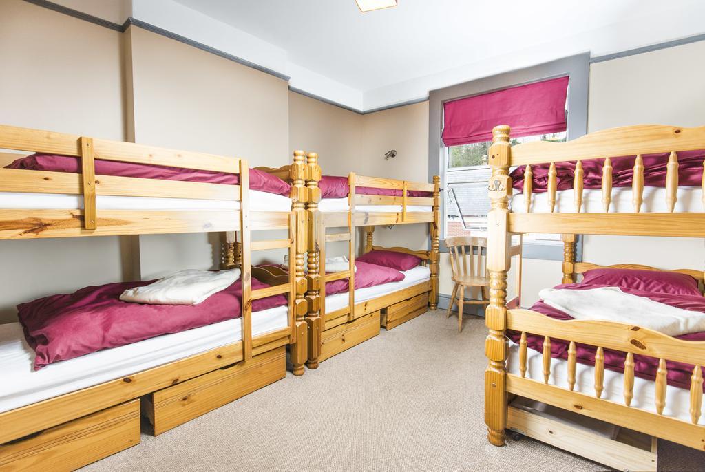 Llangollen Hostel Guest Rooms - No Dormitories - Self Catering Exteriér fotografie